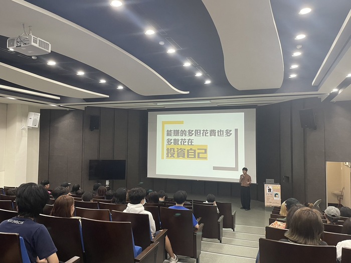 【112-1】1019 阿拉斯說文化認同-為自己生活拿主意圖片