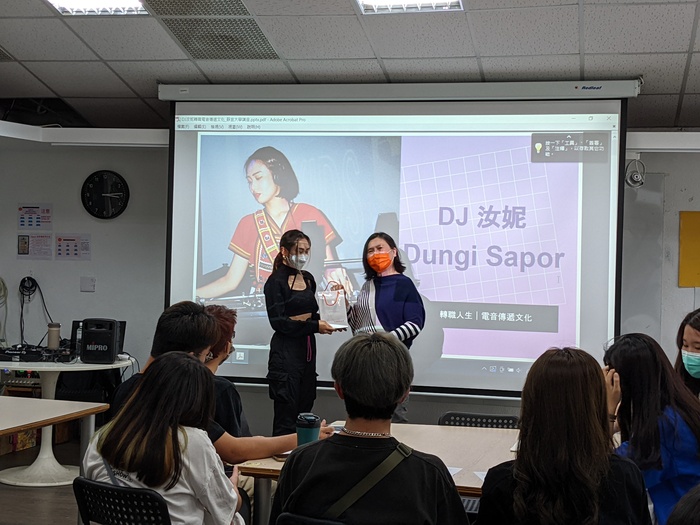 20220331阿美族女DJ，用電音為臺灣原住民文化發聲圖片